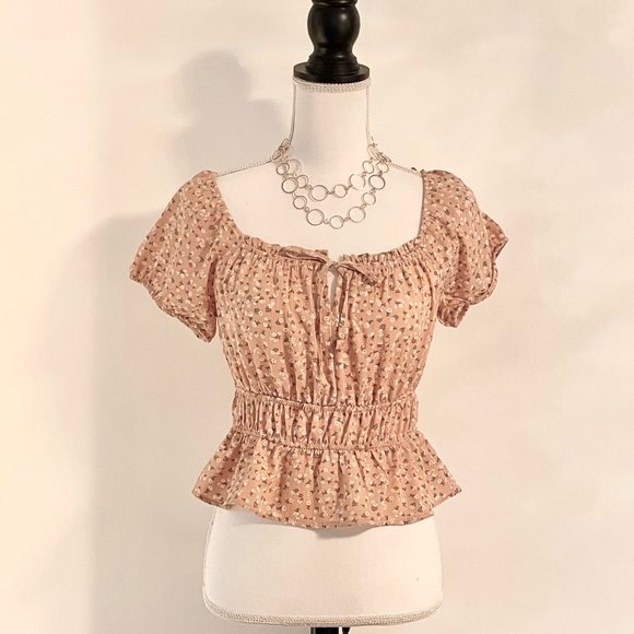 NWT Pink Rose Ditsy Floral Smocked Short Sleeve Blouse - Picture 3 of 8